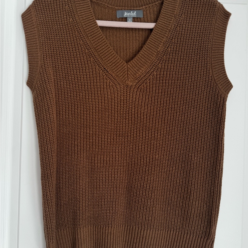 Brown/Tan Knitted Sweater Vest